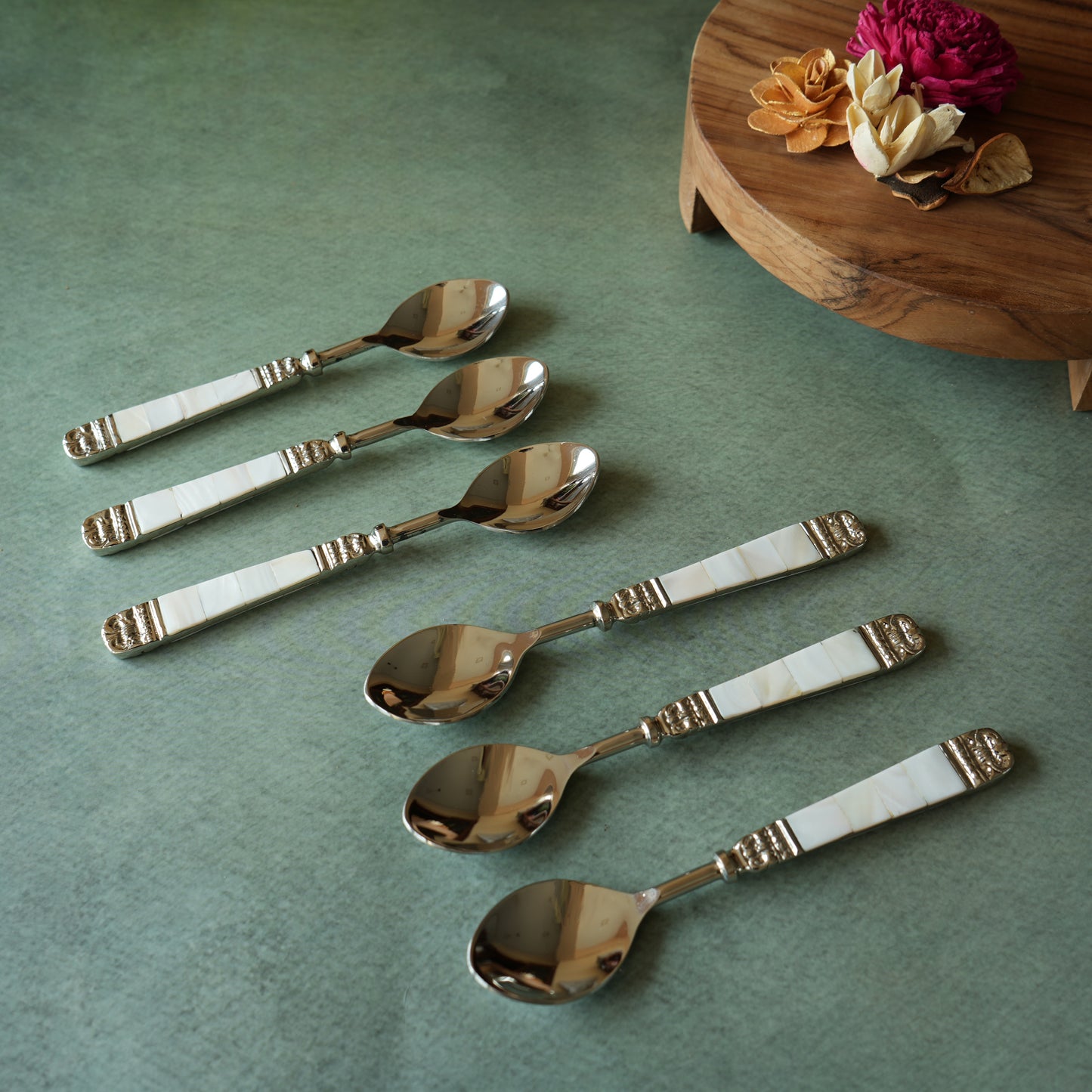 Mother-of- Pearl Stainless Steel Tea Spoon Set