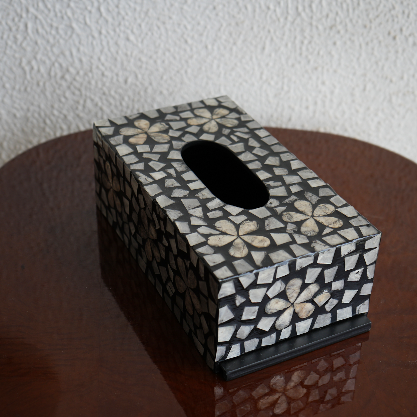 Mother-of-Pearl Rectangular Tissue Box - Noir