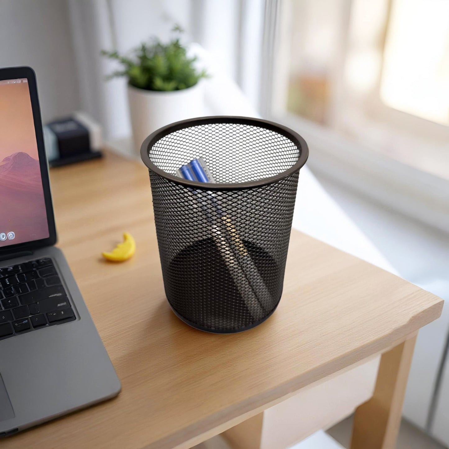 Round Mesh Stationery Organiser