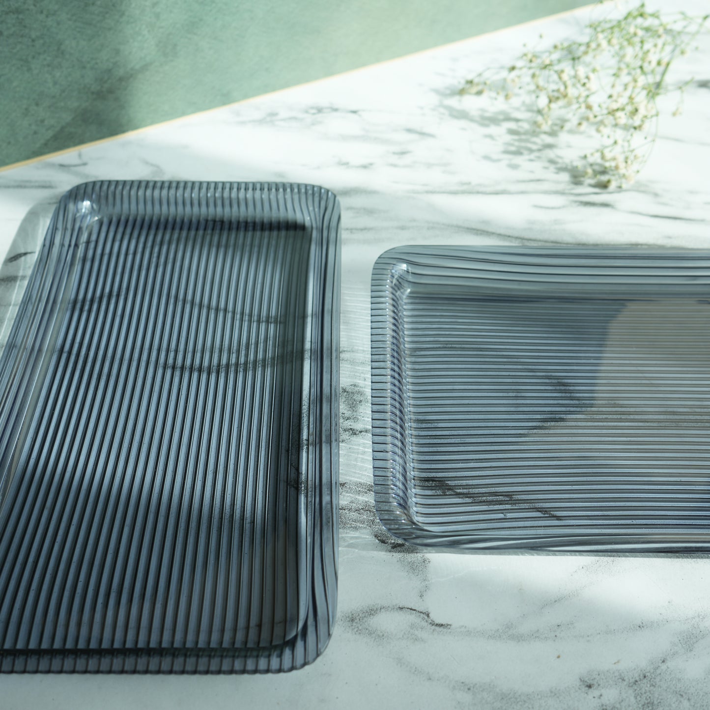 Aqua Ribbed Acrylic Serving Tray- Oblong set