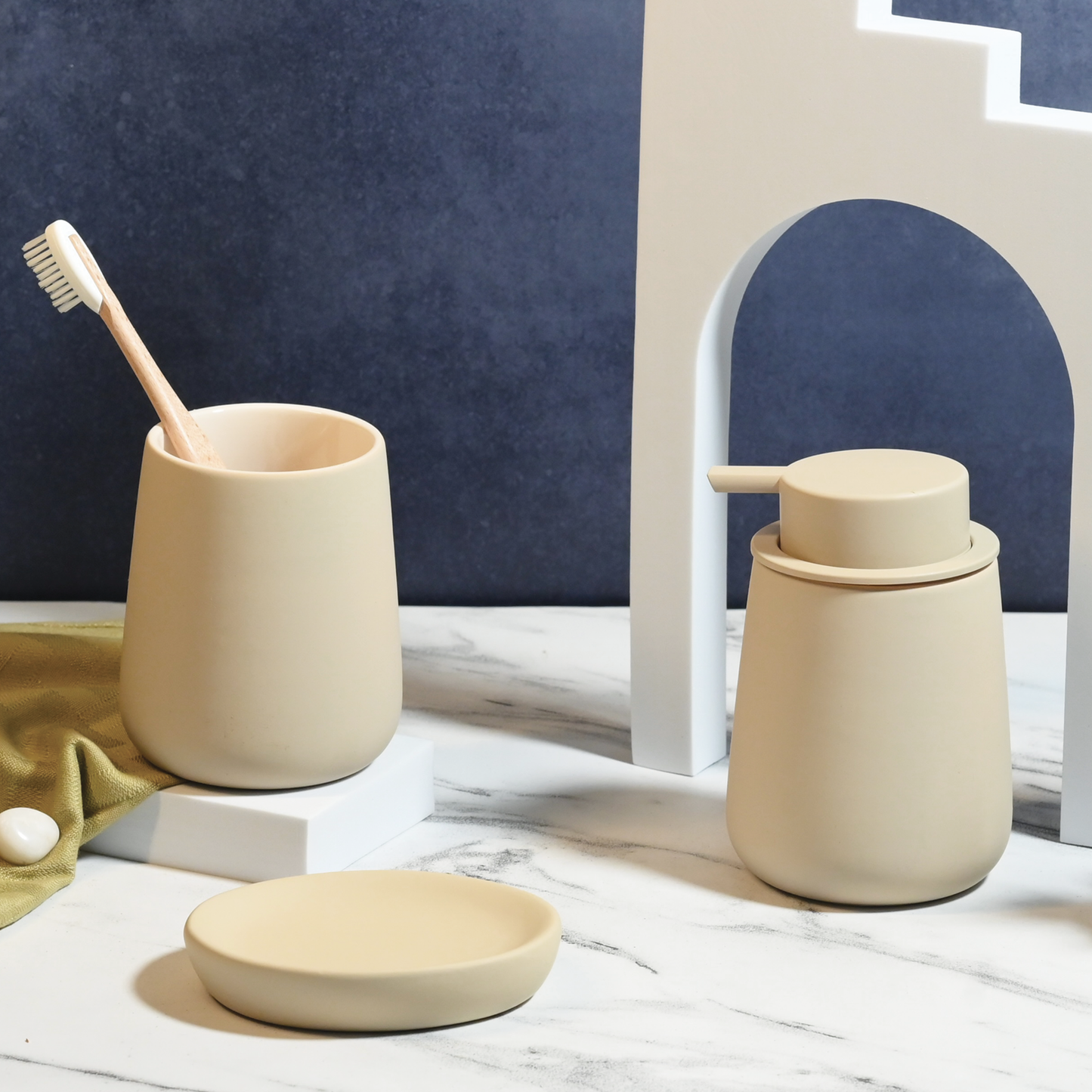 Solid Ecru White Ceramic 3-Piece Bathroom Set