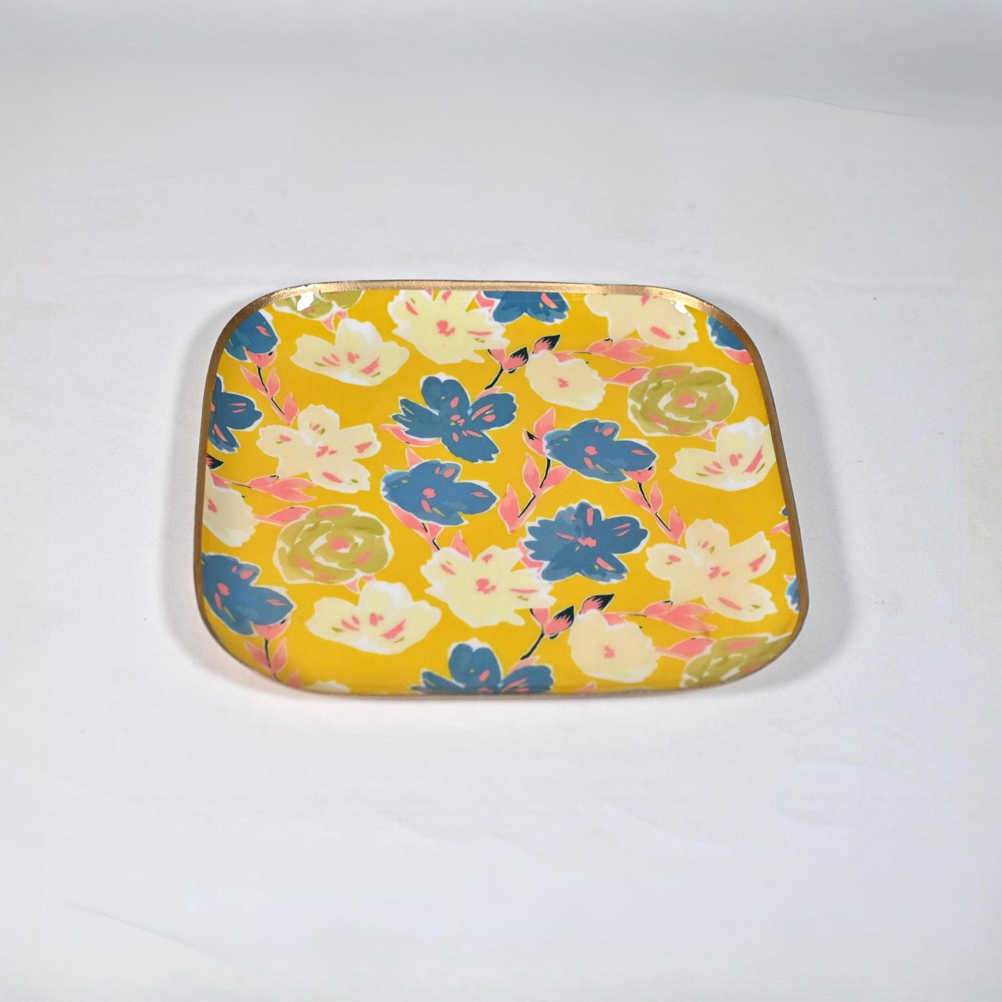Small Square Floral Starter Plate - Daffodil