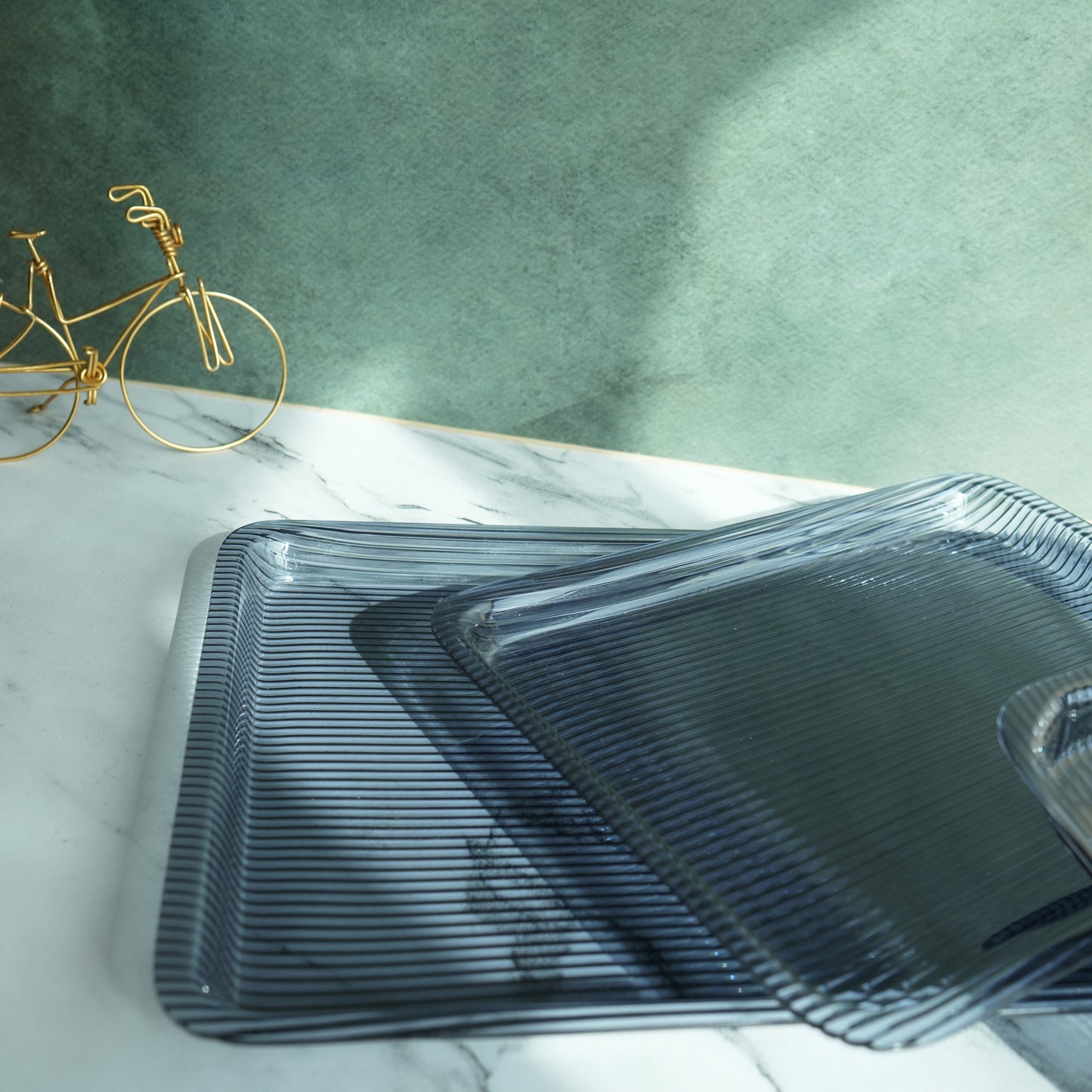 Aqua Ribbed Acrylic Serving Tray- Regular set