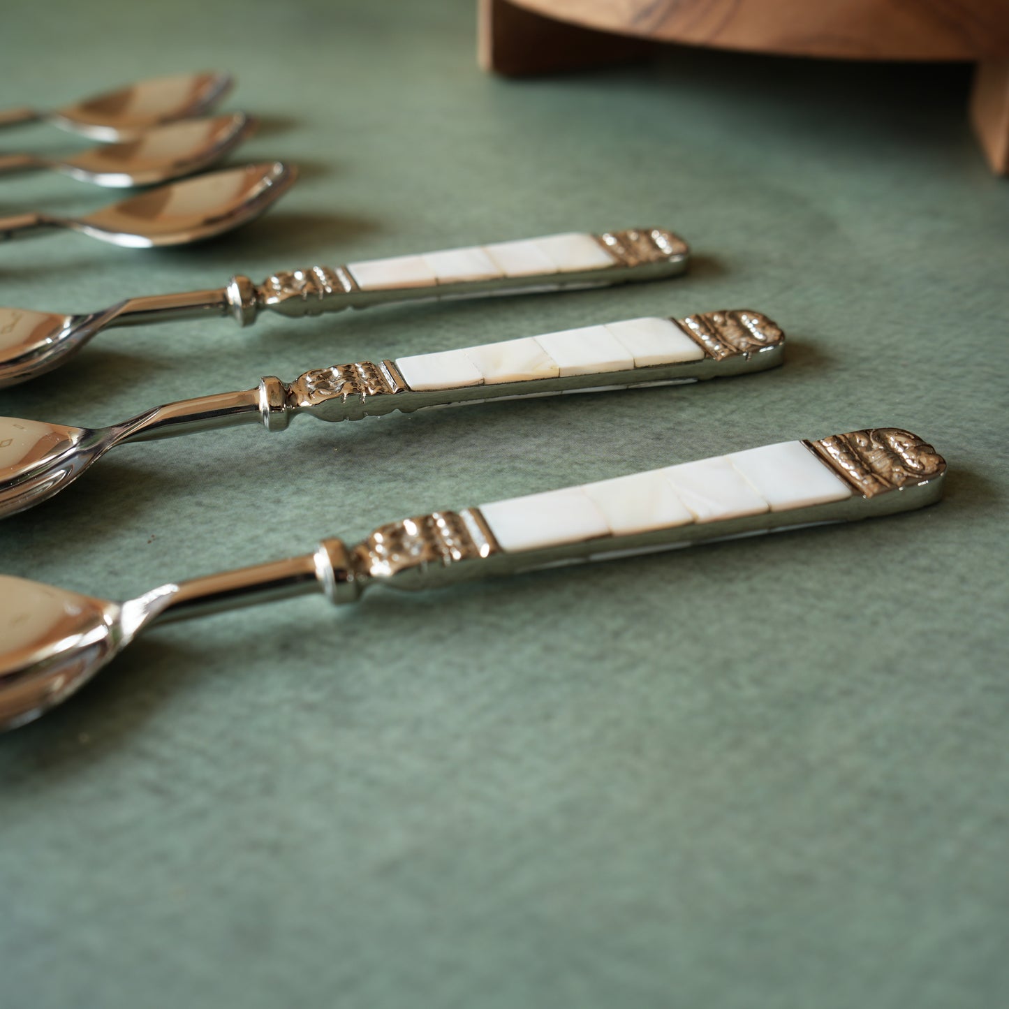 Mother-of- Pearl Stainless Steel Tea Spoon Set