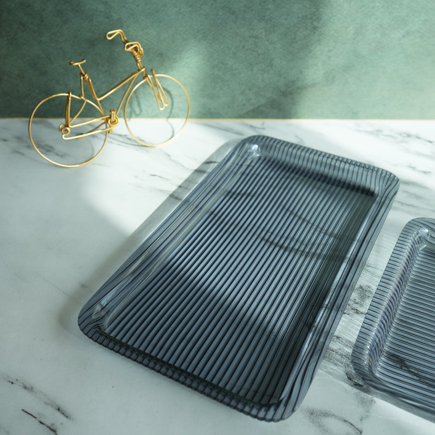 Aqua Ribbed Acrylic Serving Tray- Oblong set