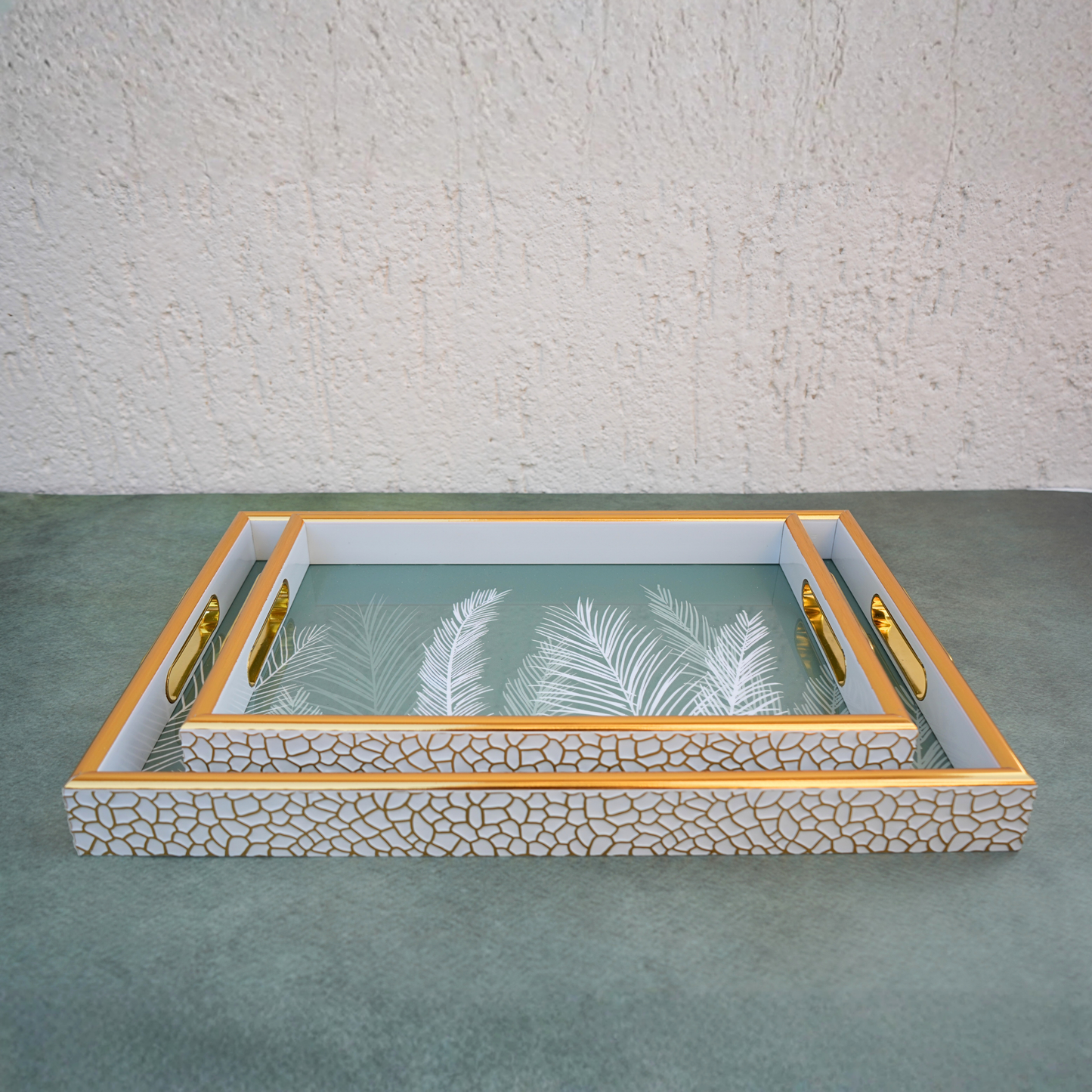 Sage Palm Leaves Enamel-Coated Wooden Serving Tray- Set of 2