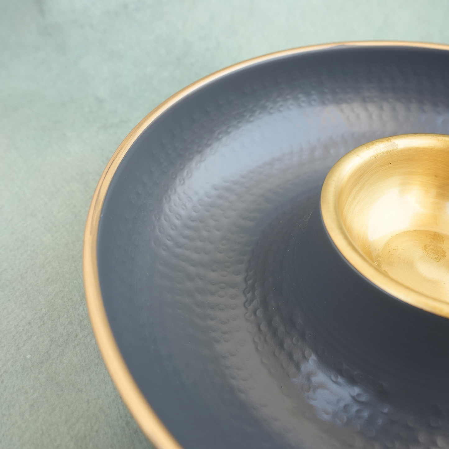 Textured Chip & Dip Platter Set