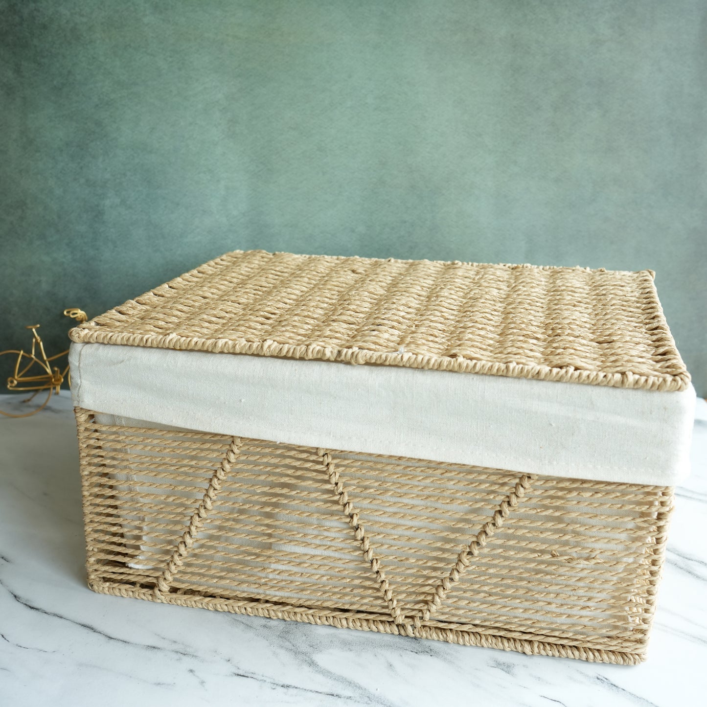 Woven Jute Storage Basket with Lid and Liner- Large