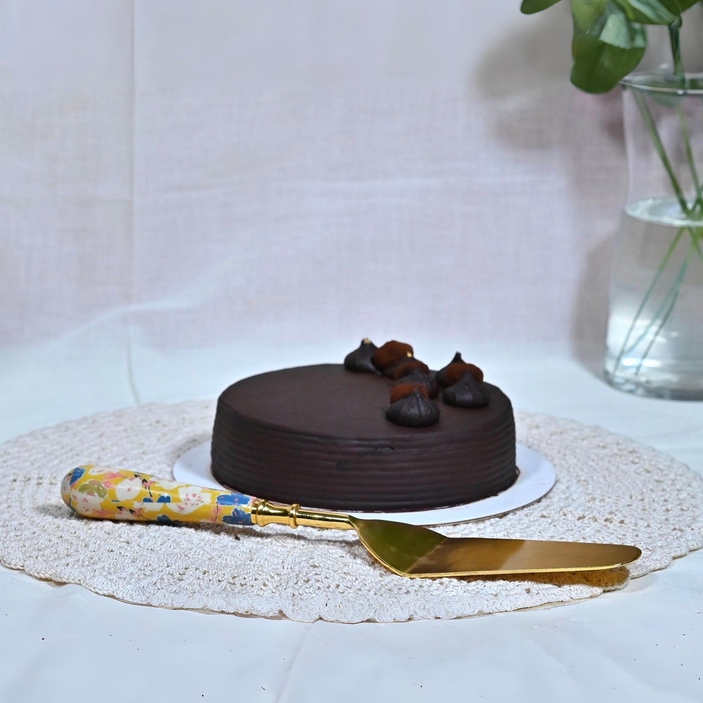 Floral Cake Lifter - Daffodil
