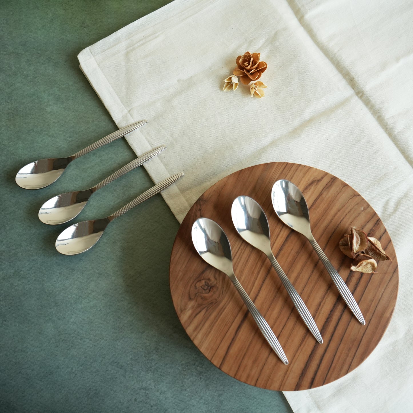Textured Stainless Steel Dinner Spoon Set