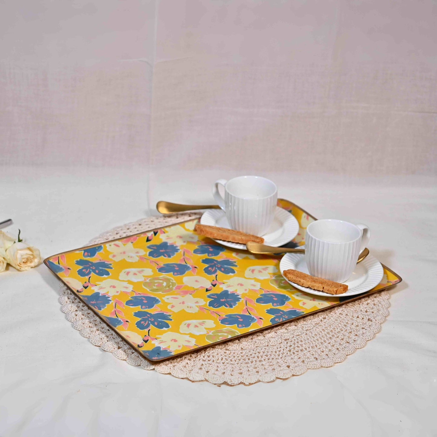 Large Floral Serving Tray - Daffodil