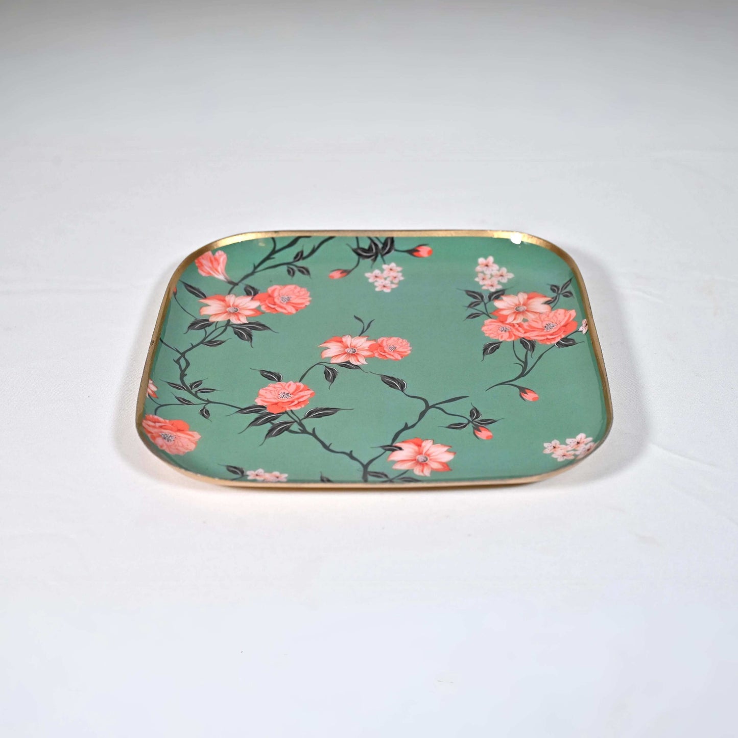 Small Square Floral Starter Plate - Begonia