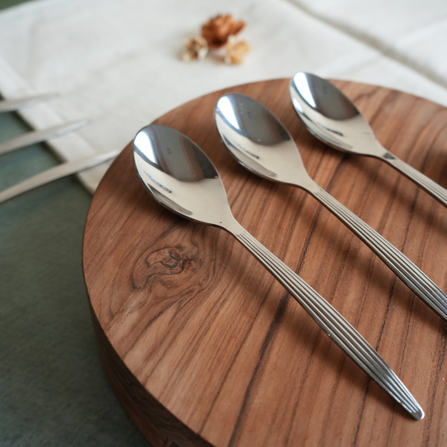 Textured Stainless Steel Dinner Spoon Set