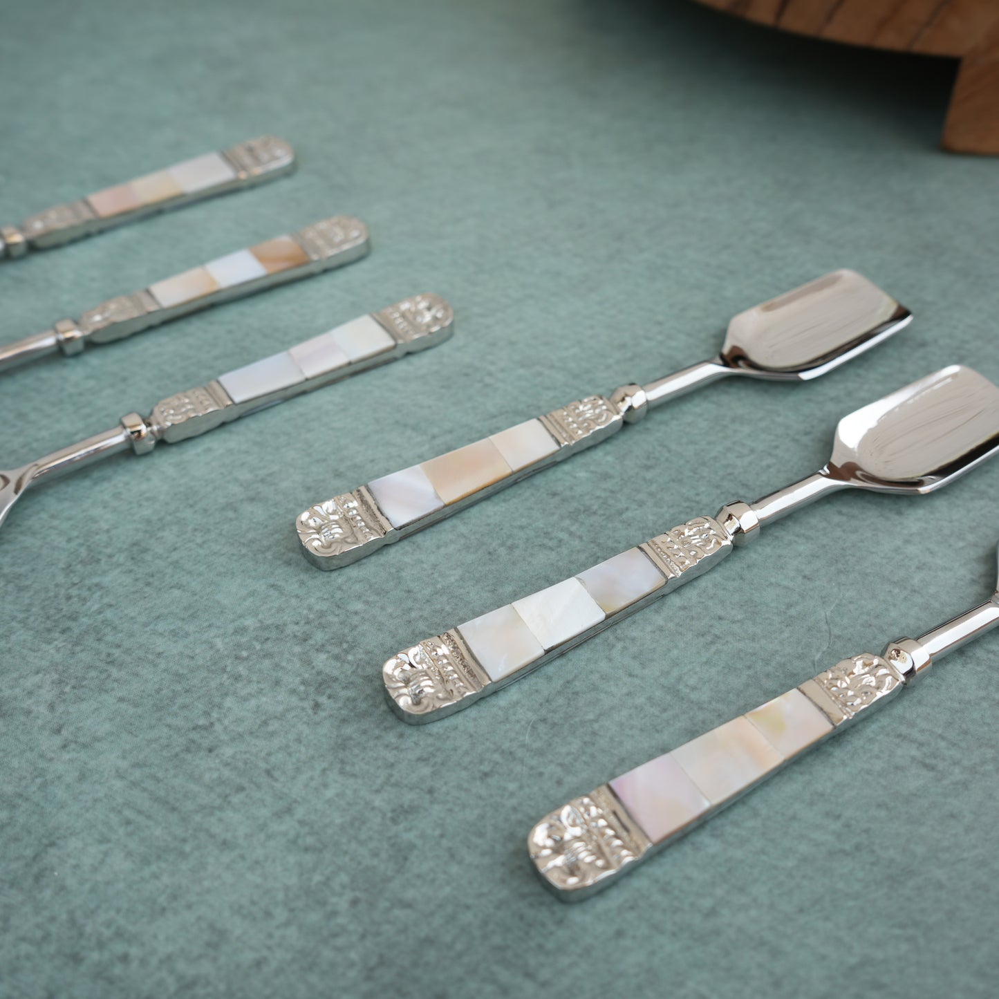 Mother-of-Pearl Stainless Steel Ice-Cream Spoon Set