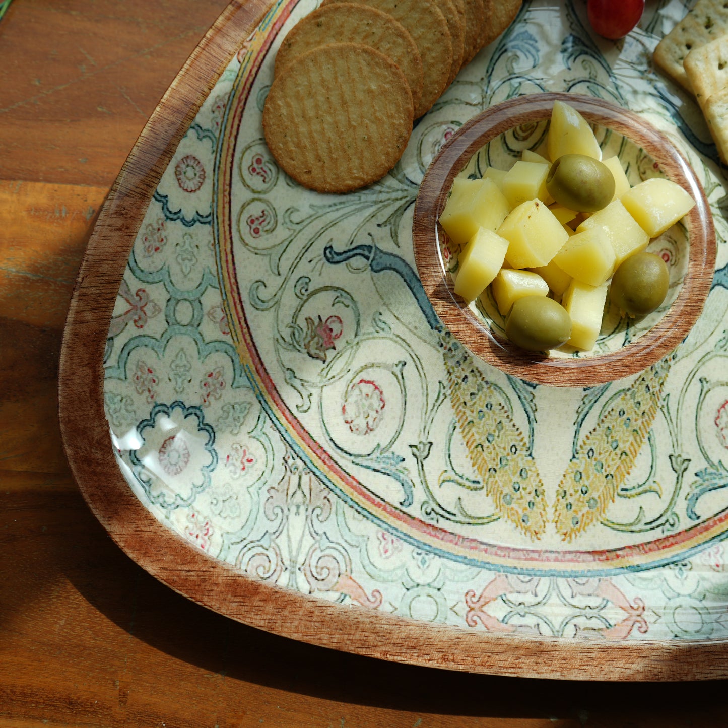 Dandy Chip & Dip Wooden Platter