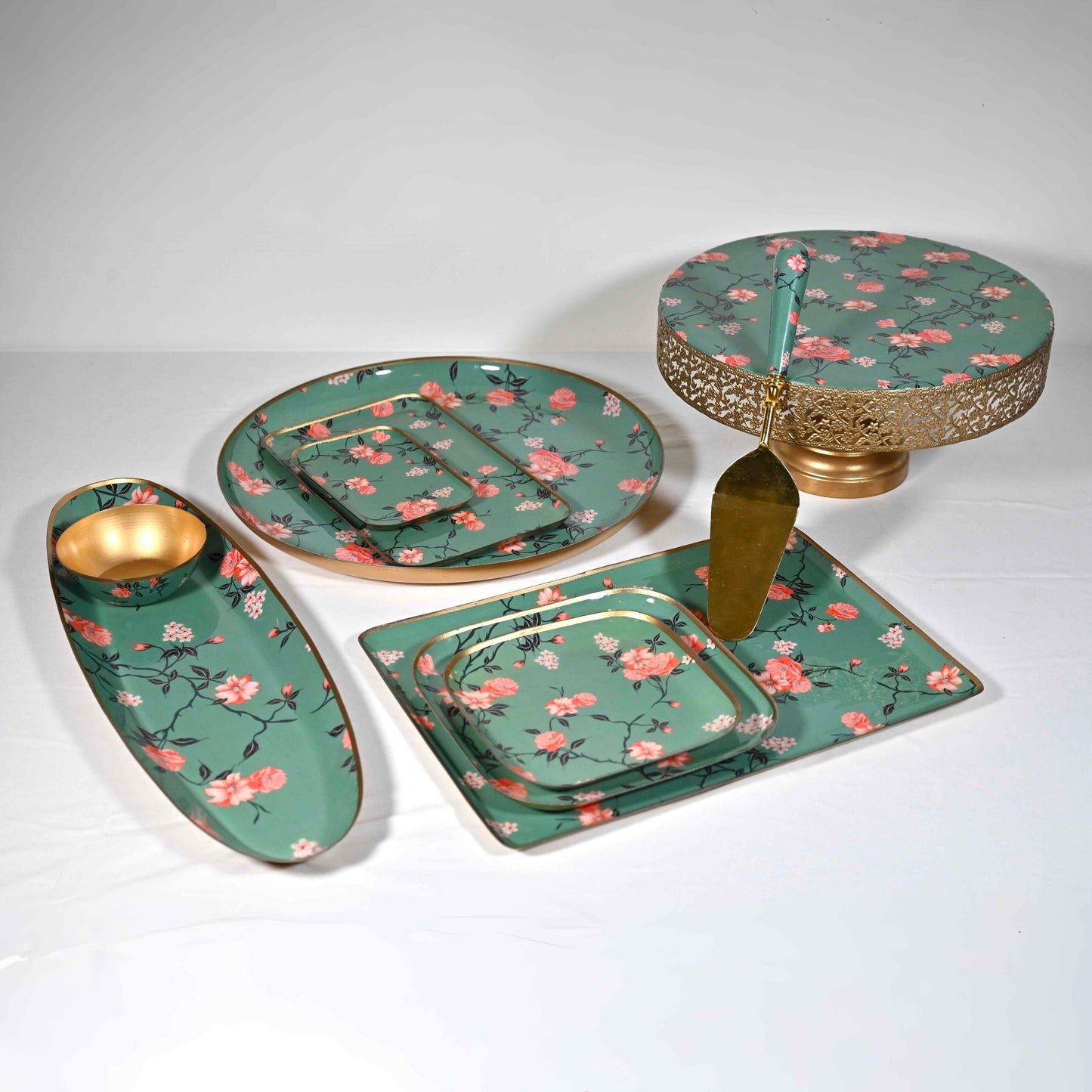 Small Square Floral Starter Plate - Begonia