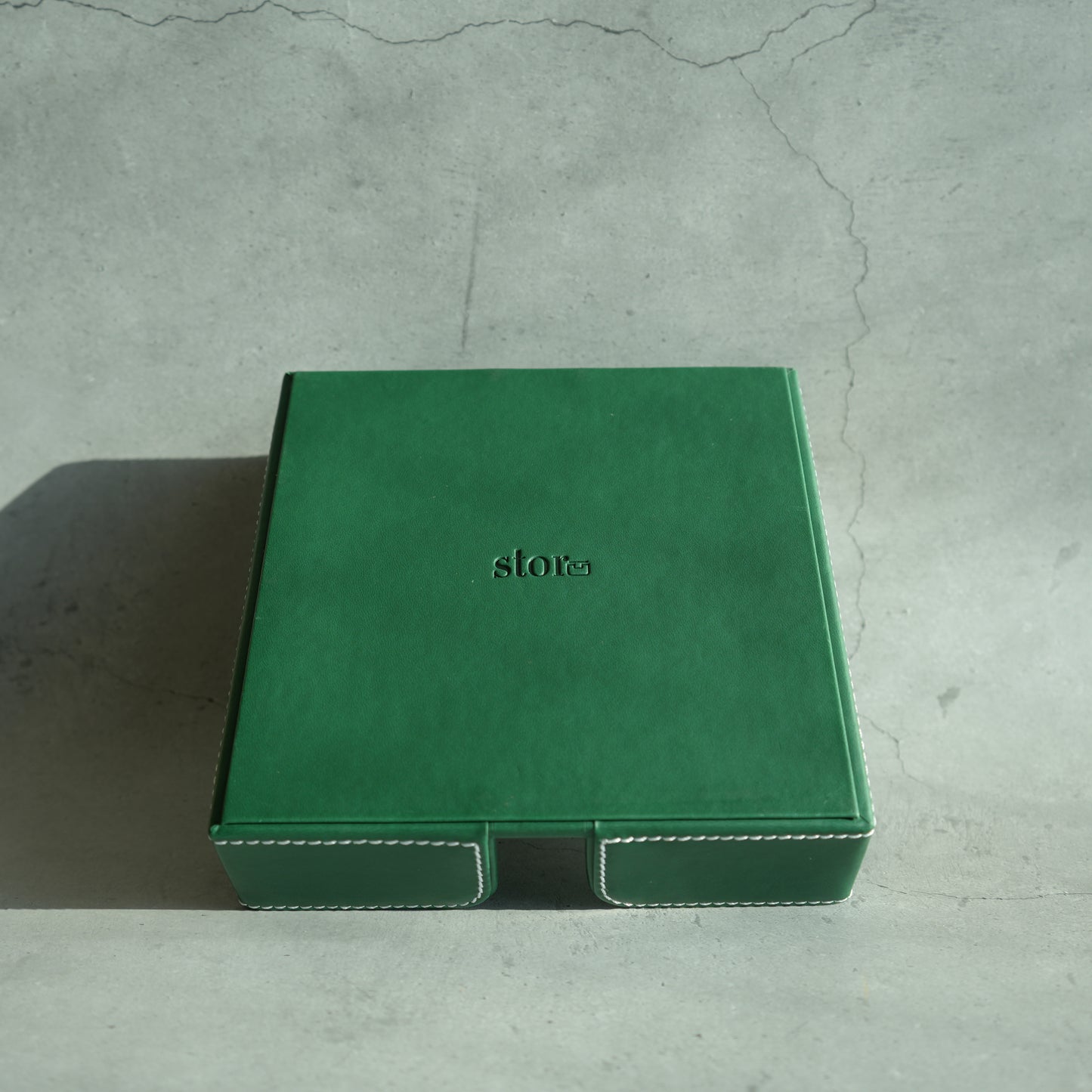 Emerald Green PU Leather & Rattan Tissue Holder with Weighted Bar